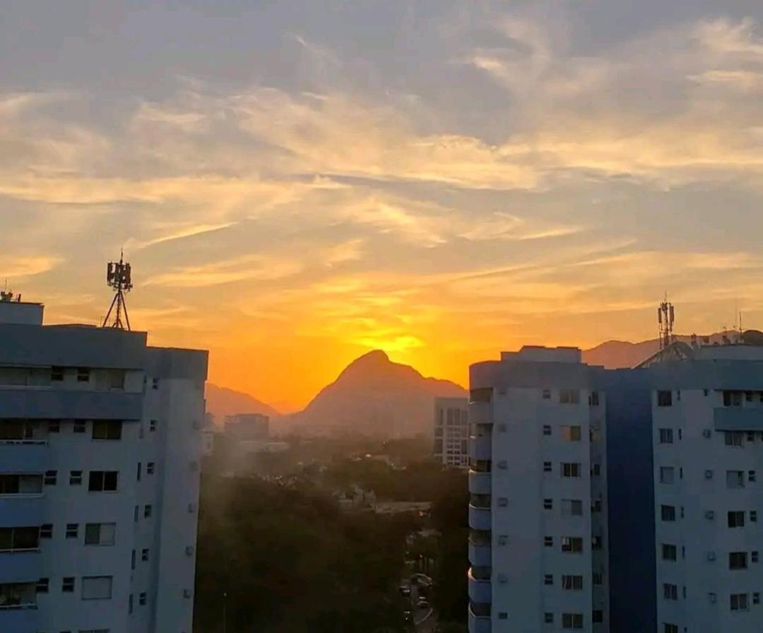 Mountain, Lake And Pool View Apartment Rio de Janeiro Bagian luar foto