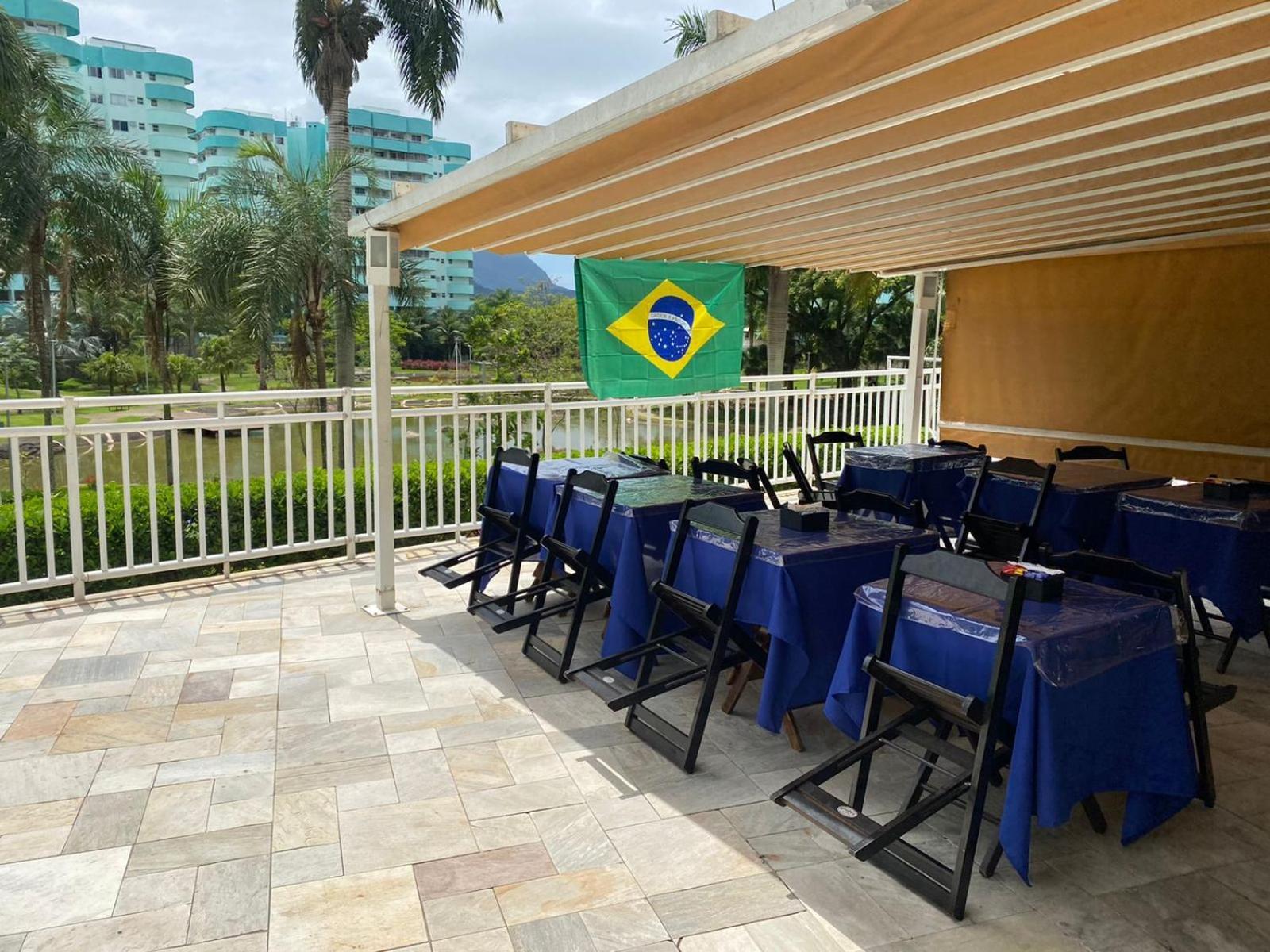 Mountain, Lake And Pool View Apartment Rio de Janeiro Ruang foto