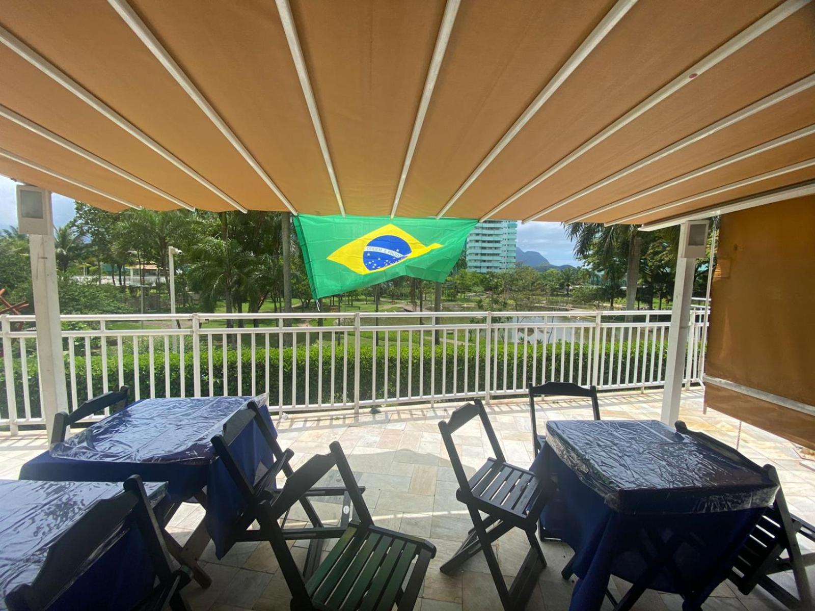 Mountain, Lake And Pool View Apartment Rio de Janeiro Ruang foto